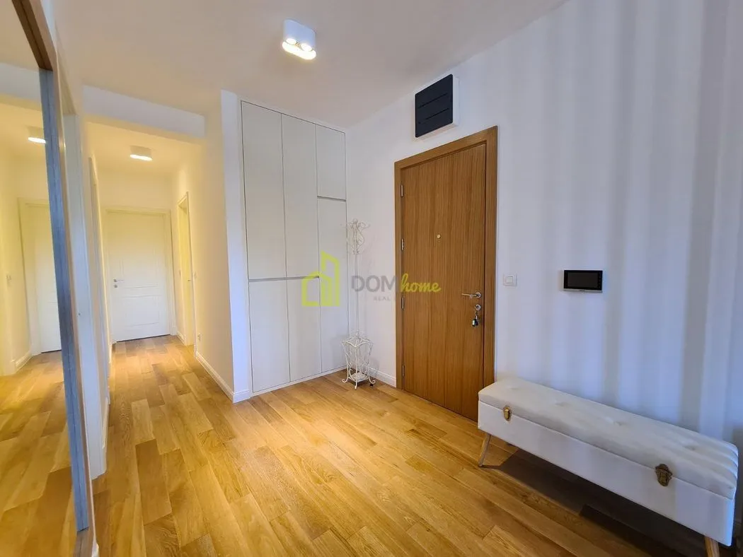 Rent, three bedroom apartment, 95m², City Kvart, Podgorica