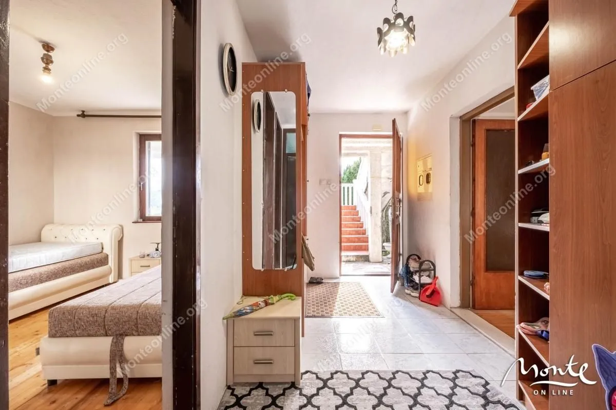 Prodaja, kuća, 153m², Tivat, Crna Gora