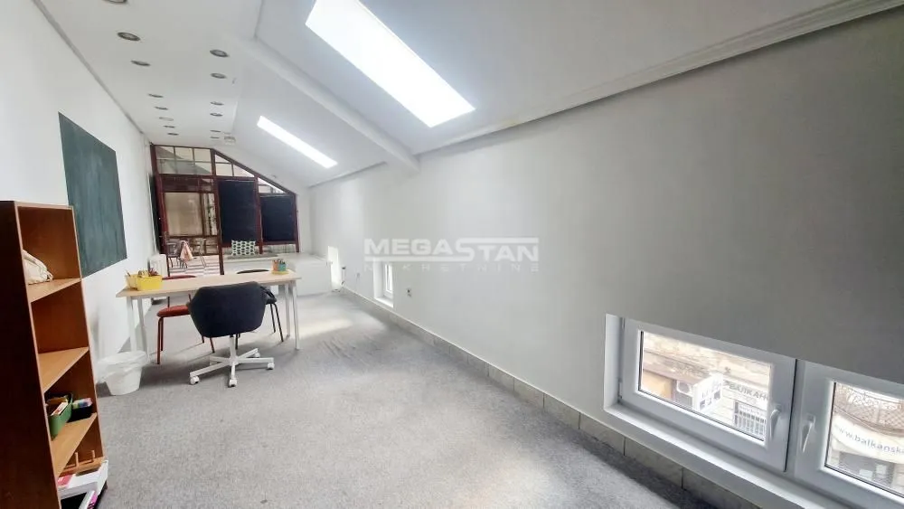 Sale, office space, 38m², Savski Venac, Beograd