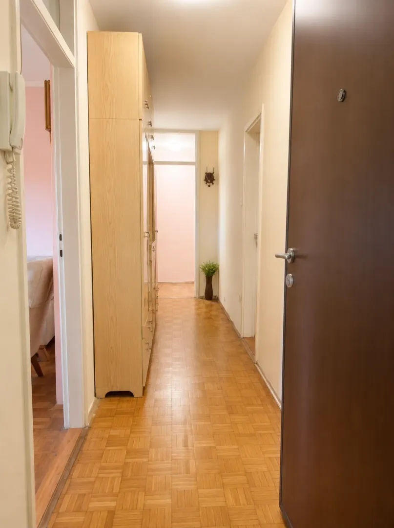 Prodaja, dvosoban stan, 76m², Pobrežje, Podgorica