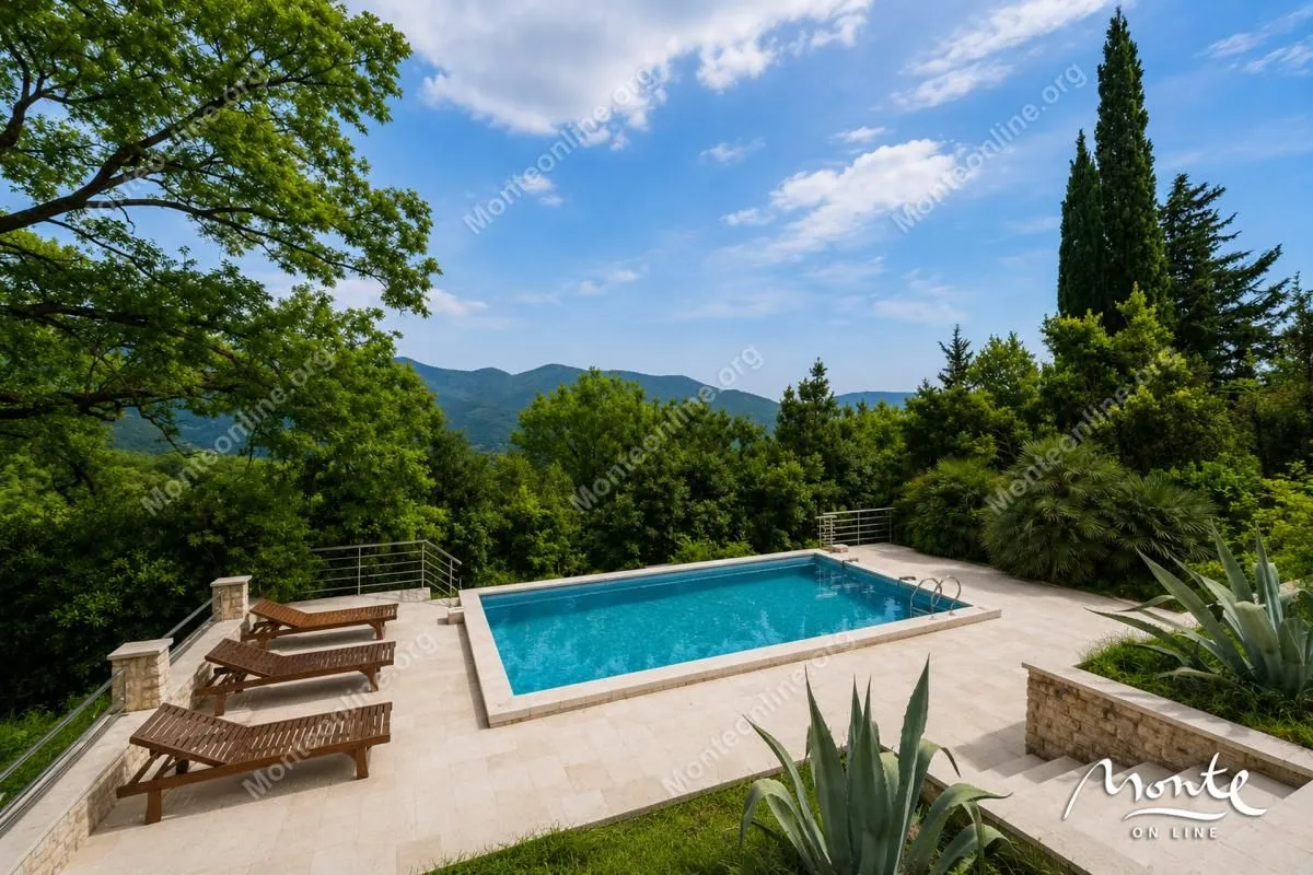 Prodaja, kuća, 188m², Sasovići, Herceg Novi