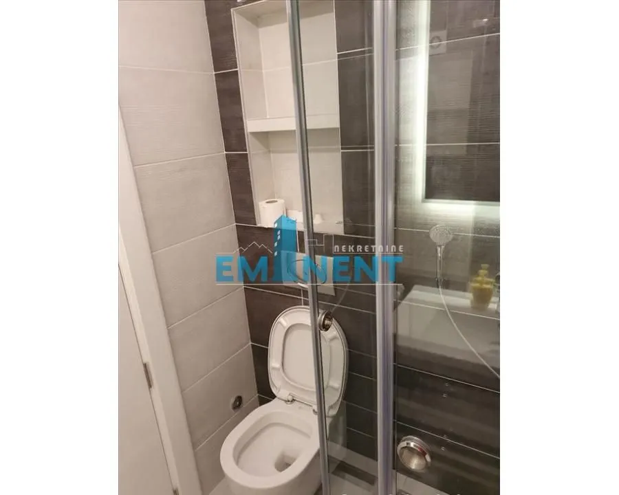 Rent, one bedroom apartment, 37m², Crveni Krst, Beograd