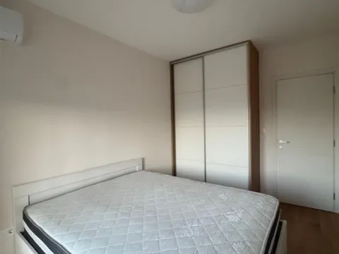 Izdavanje, dvosoban stan, 72m², Central Point, Podgorica - image 9