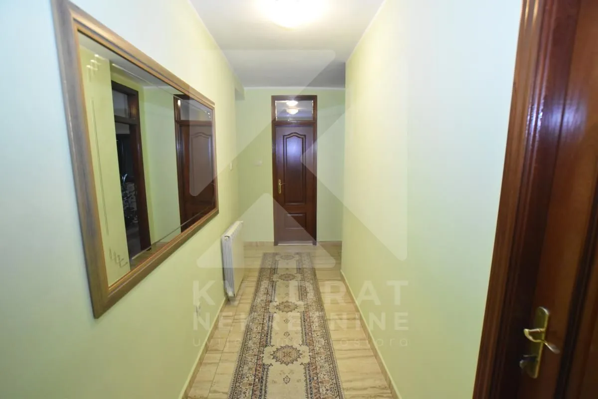Rent, house, 128m², Stari Aerodrom, Podgorica