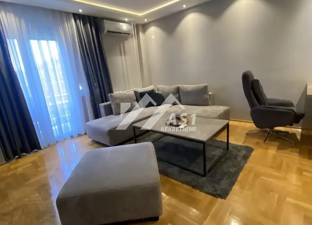 Izdavanje, dvosoban stan, 62m², Novi Sad Sve Podlokacije, Novi Sad