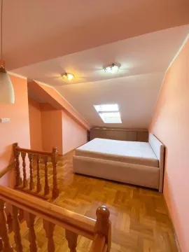 Izdavanje, jednosoban stan, 50m², Ljubović, Podgorica - image 2