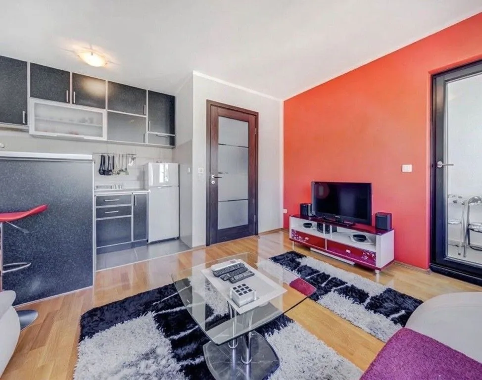 Prodaja, stan, 28m², Blok 9, Podgorica