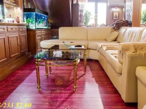 Sale, four bedroom apartment, 142m², Zemun Centar, Zemun Sve Podlokacije - image 3