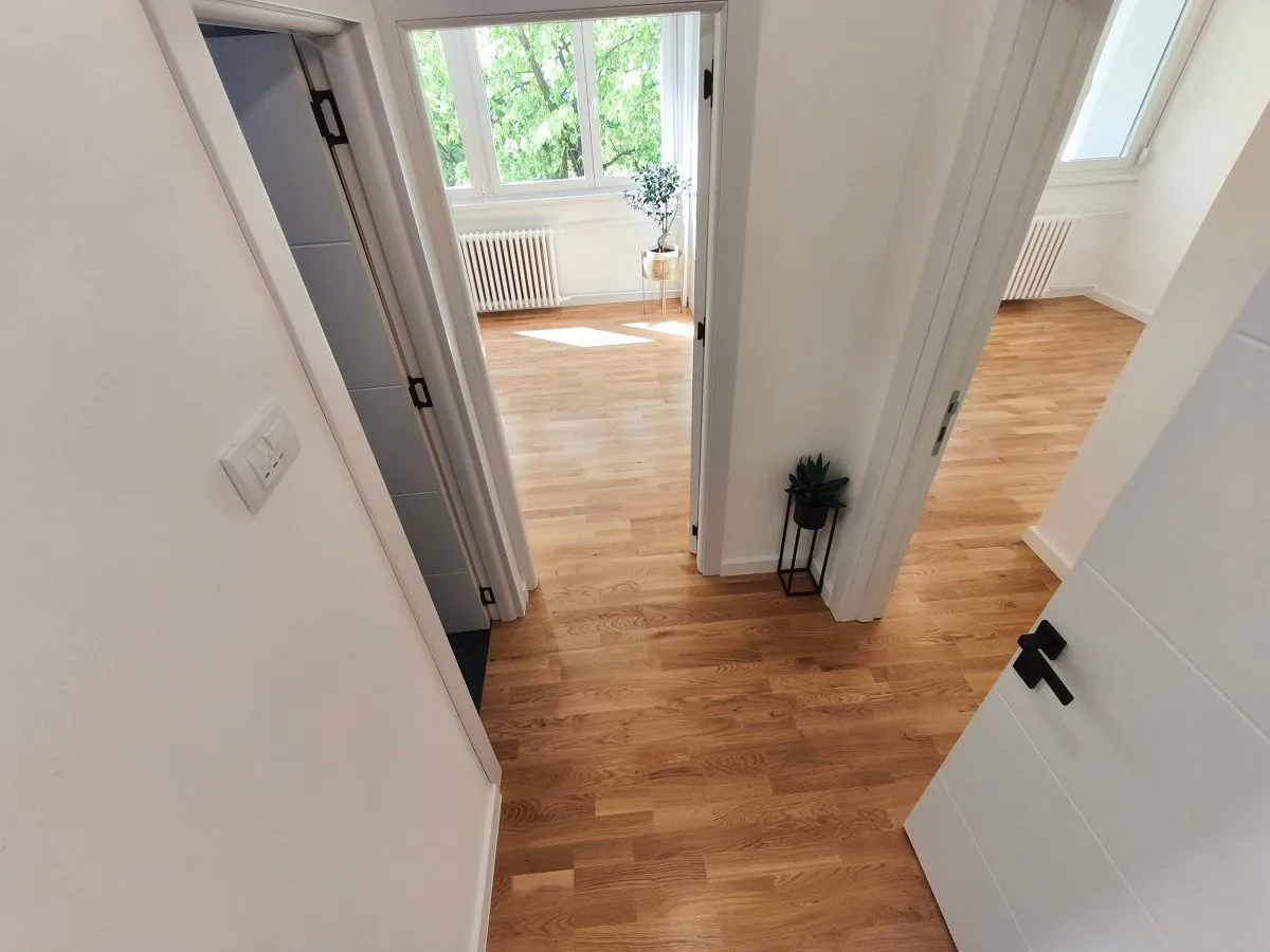 Prodaja, trosoban stan, 54m², Zemun Save Kovačevića, Zemun Sve Podlokacije