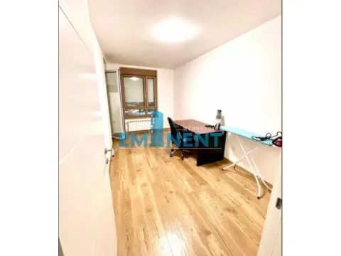 Izdavanje, trosoban stan, 75m², Novi Beograd Blok 65, Novi Beograd Sve Podlokacije - image 9