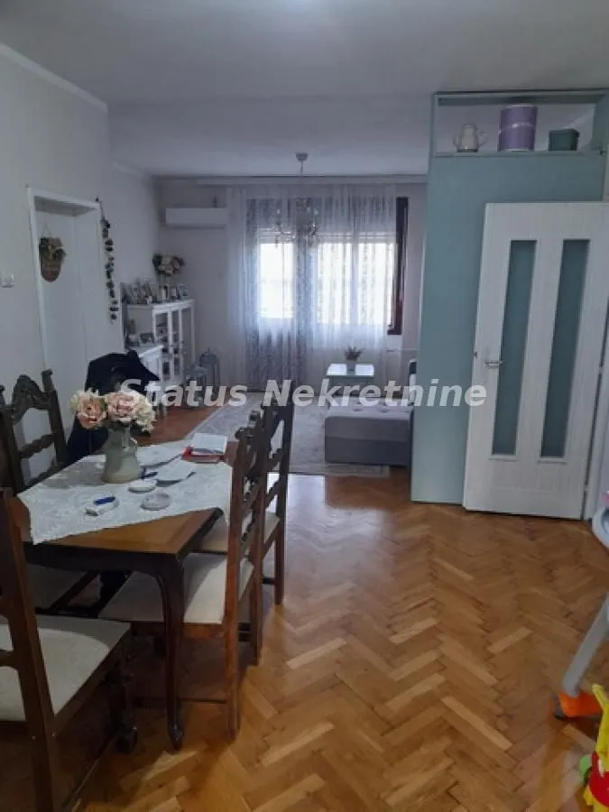 Prodaja, kuća, 135m², Petrovaradin, Novi Sad