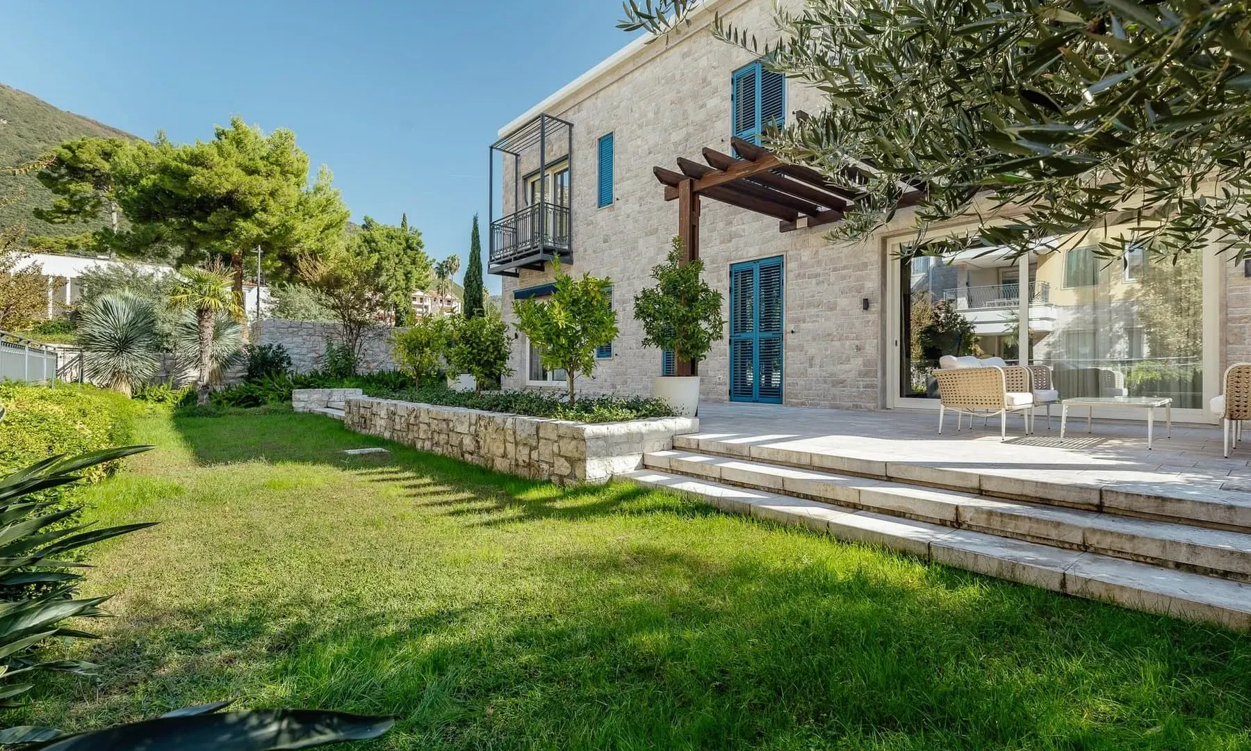 Prodaja, dvosoban stan, 275m², Portonovi, Herceg Novi