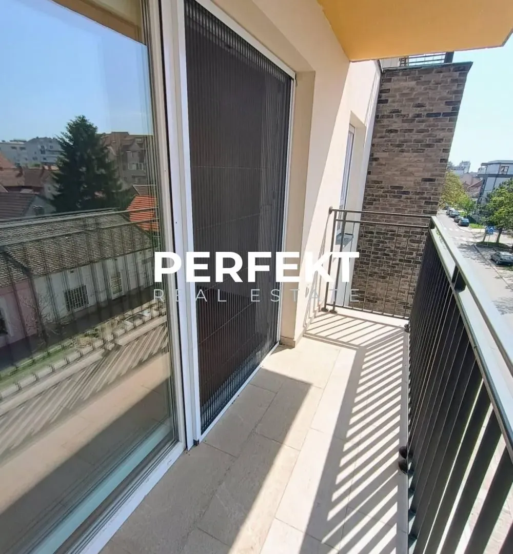 Prodaja, dvosoban stan, 51m², Pančevo, Srbija