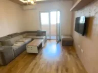 Izdavanje, jednosoban stan, 49m², Tuški Put, Podgorica - image 1