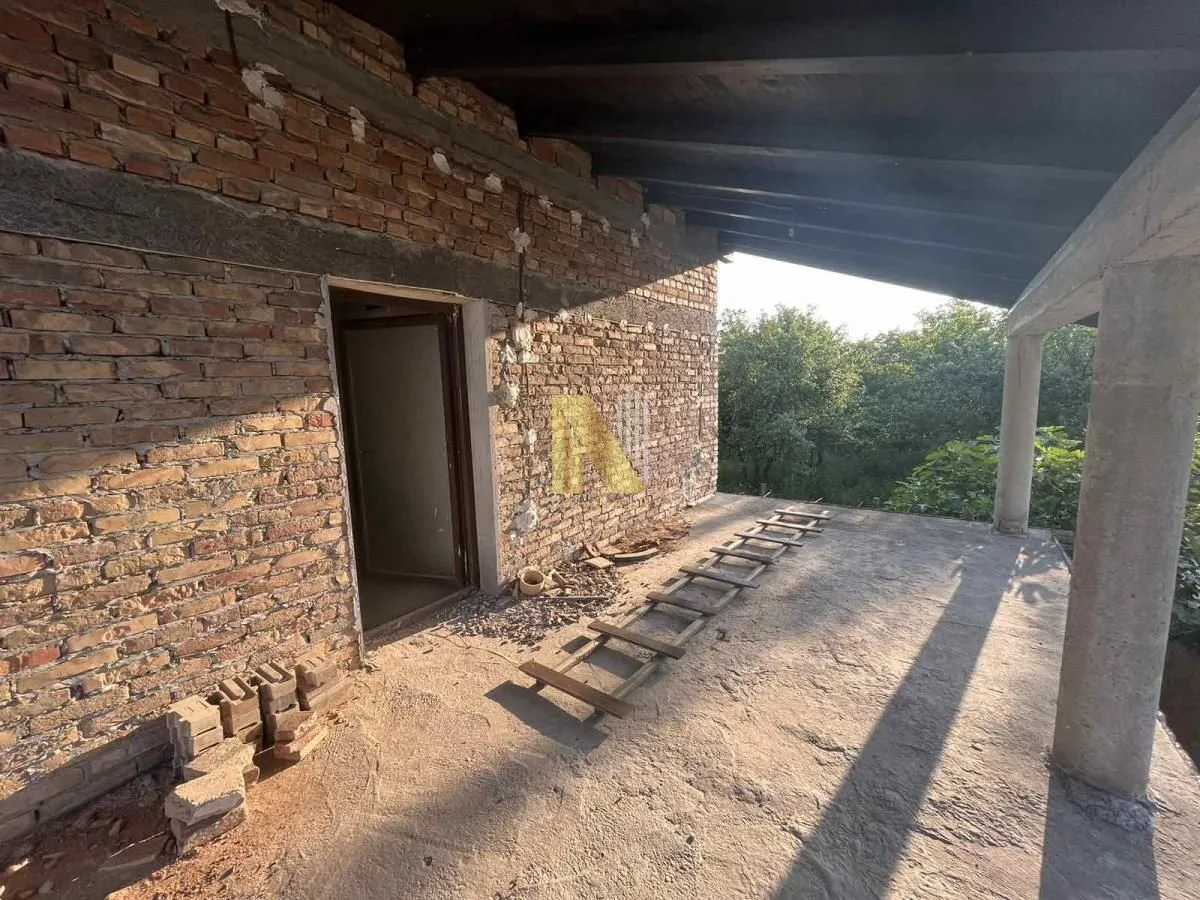 Prodaja, kuća, 209m², Petrovaradin, Novi Sad