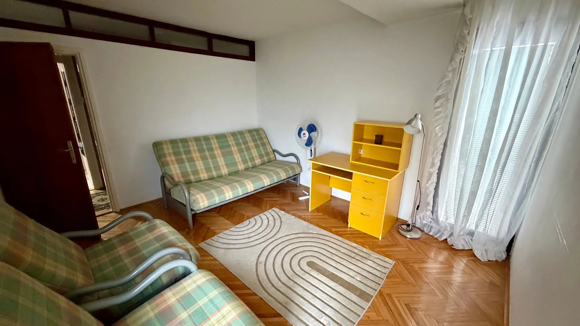 Rent, two bedroom apartment, 80m², Centar, Bar