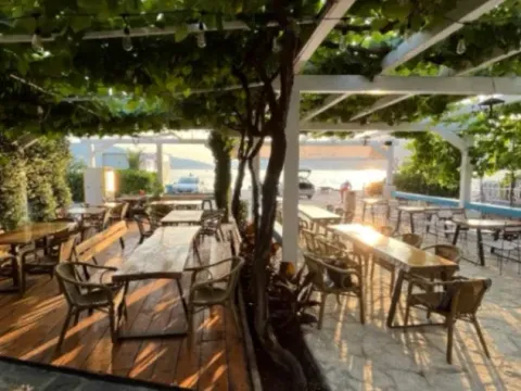 Sale, hospitality venue, 274m², Donja Lastva, Tivat