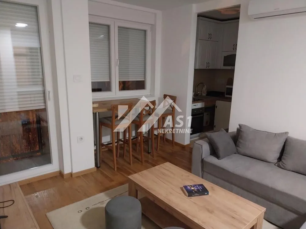 Rent, one bedroom apartment, 40m², Podbara, Novi Sad Sve Podlokacije