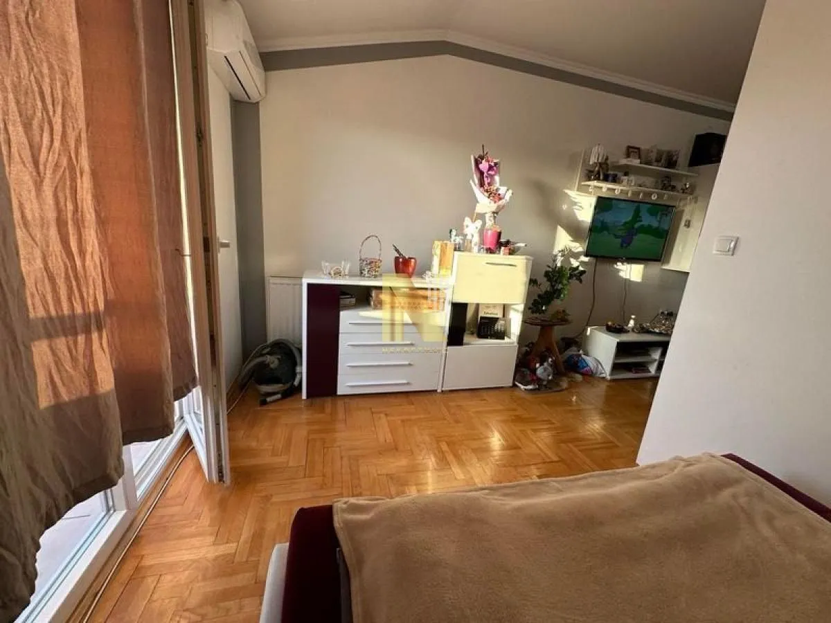 Prodaja, dvosoban stan, 52m², Podbara, Novi Sad Sve Podlokacije