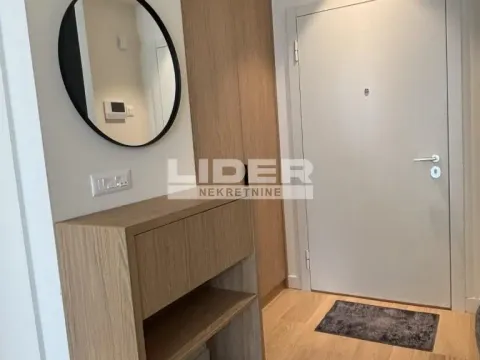 Rent, two bedroom apartment, 62m², Savski Venac, Beograd - image 6