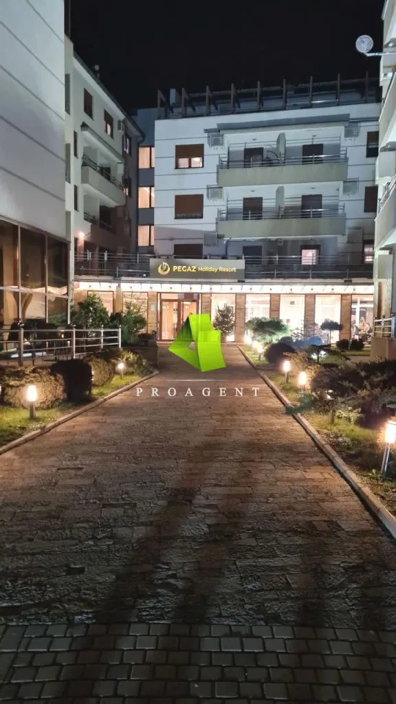 Prodaja, jednosoban stan, 78m², Centar, Vrnjačka Banja