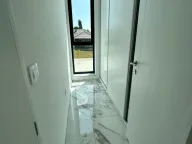 Izdavanje, kuća, 180m², Sremska Kamenica, Petrovaradin - image 19