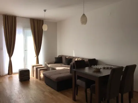 Rent, two bedroom apartment, 71m², Ljubović, Podgorica - image 2