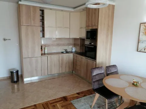 Rent, one bedroom apartment, 43m², Lazi, Budva - image 4