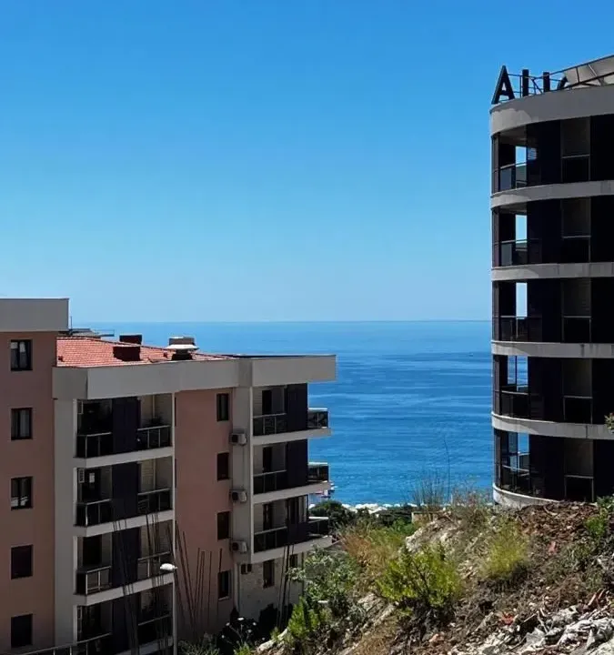 Prodaja, dvosoban stan, 62m², Bečići, Budva