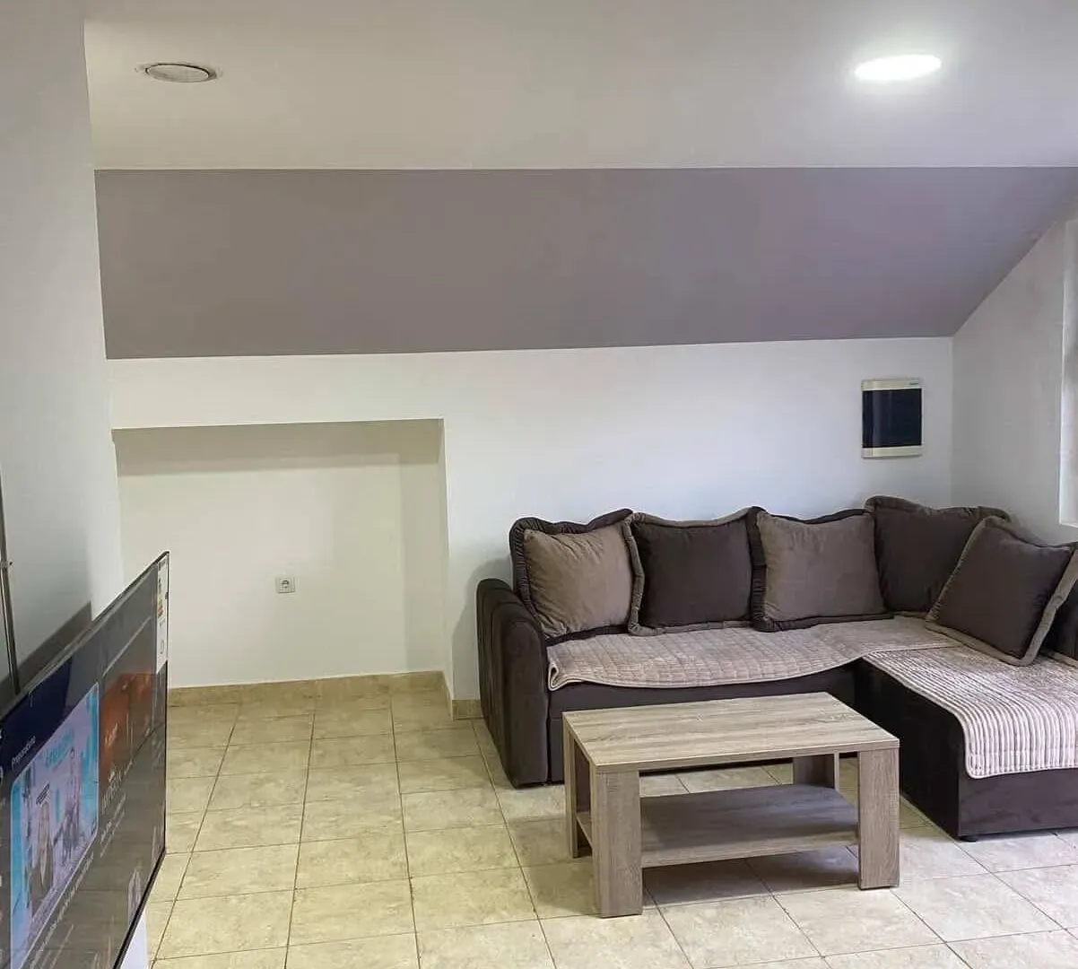 Rent, one bedroom apartment, 45m², Momišići, Podgorica