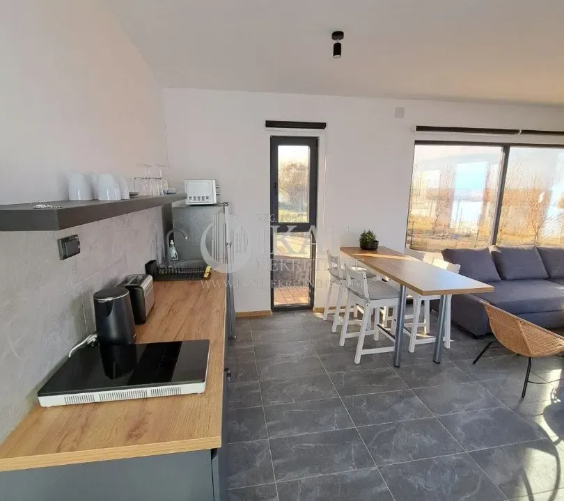 Prodaja, kuća, 90m², Višnjica, Palilula Sve Podlokacije