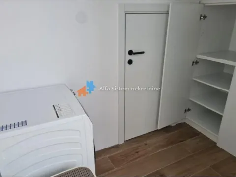 Rent, three bedroom apartment, 360m², Savski Venac, Beograd - image 10