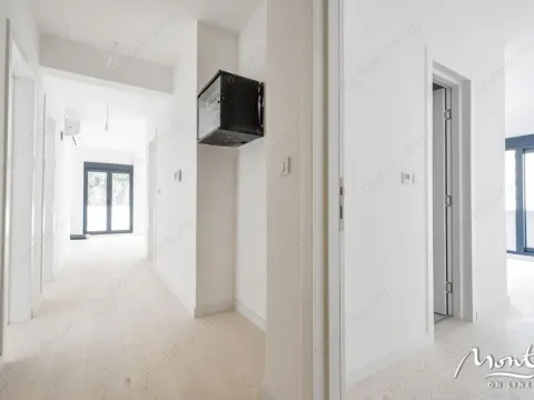 Prodaja, trosoban stan, 146m², Budva, Crna Gora - image 6