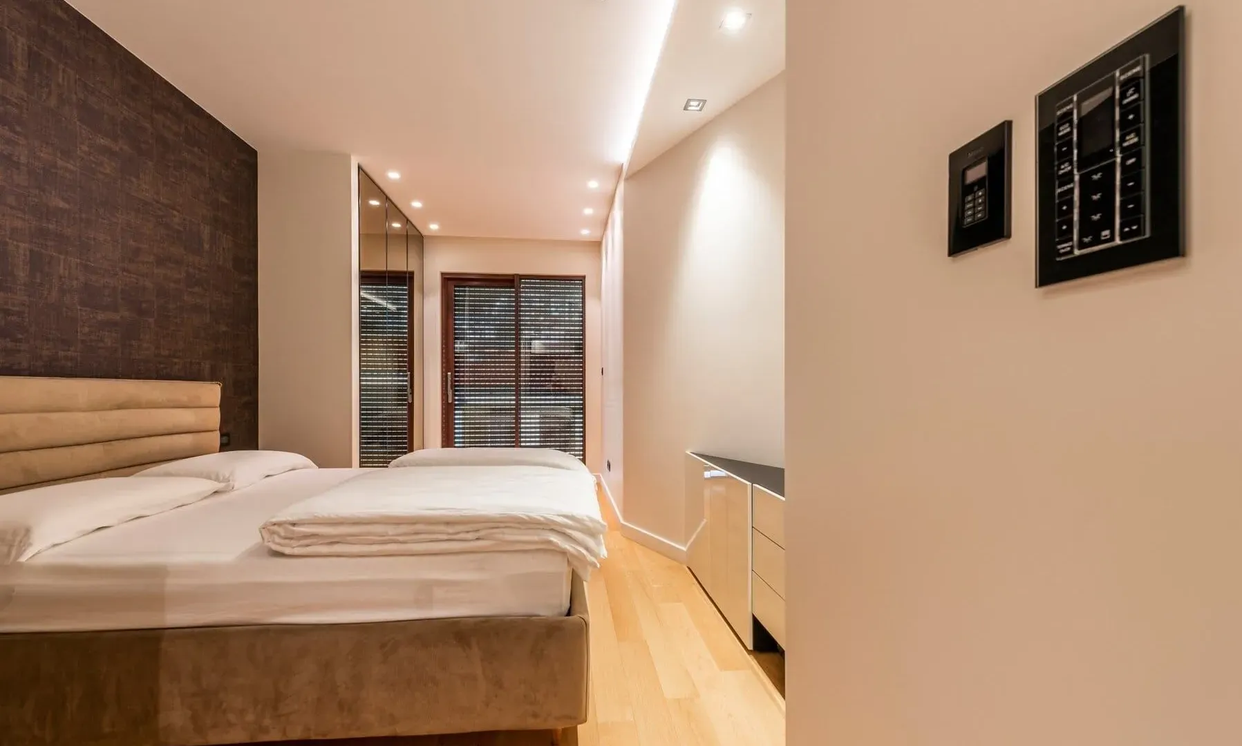 Sale, two bedroom apartment, 107m², Centar, Budva