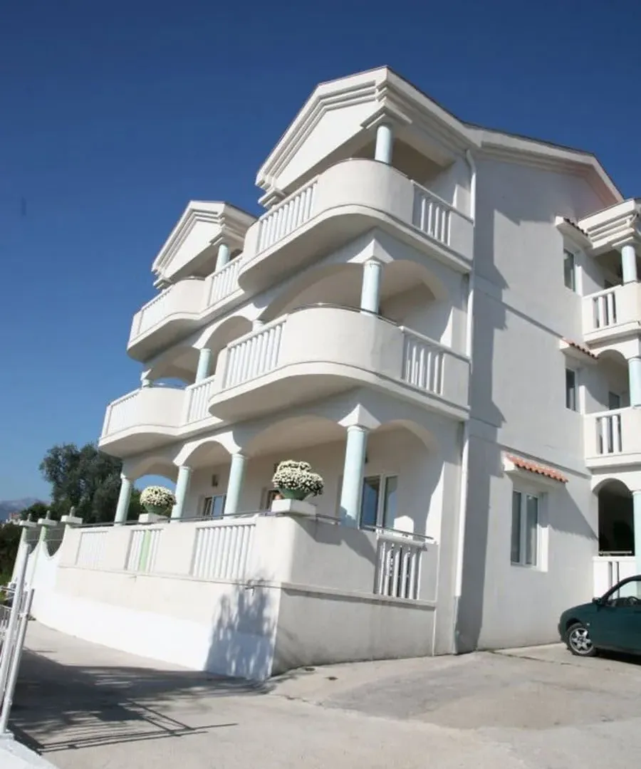 Prodaja, kuća, 570m², Tivat, Crna Gora