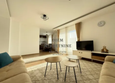 Rent, three bedroom apartment, 100m², Blok 6, Podgorica - image 4