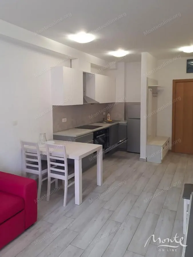 Prodaja, jednosoban stan, 44m², Budva, Crna Gora