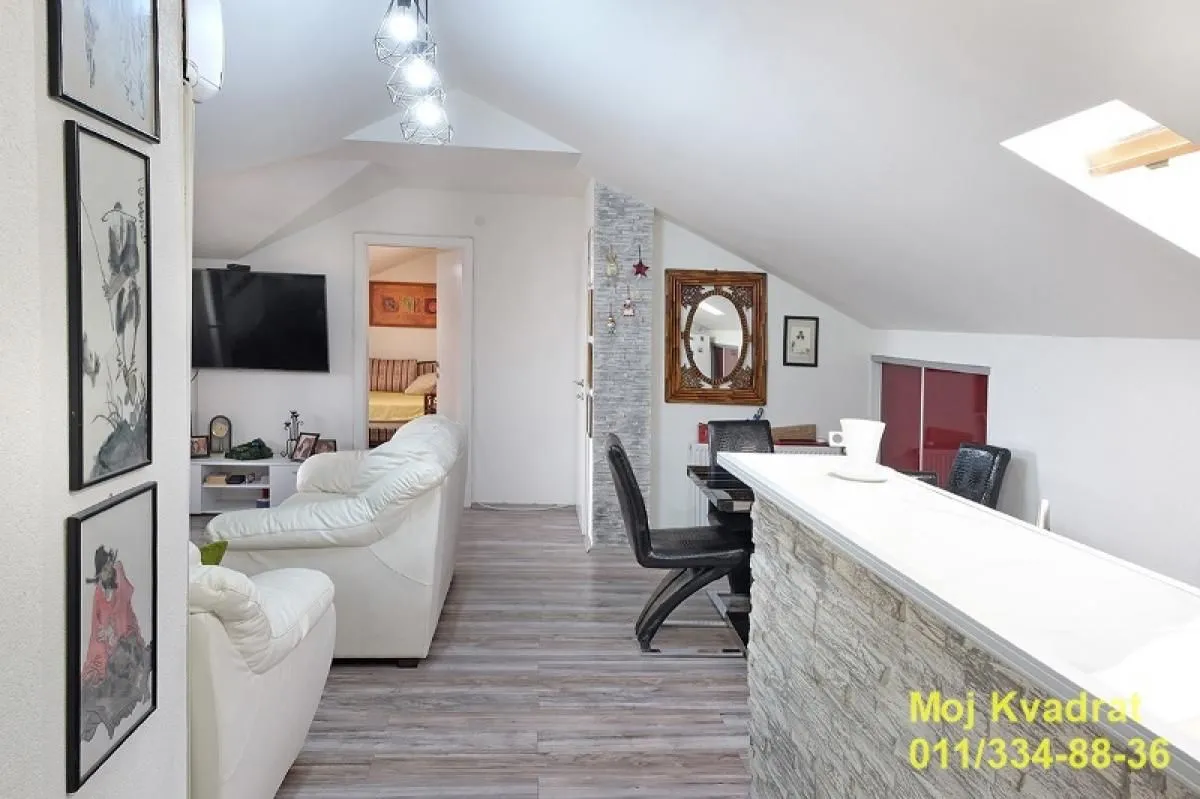 Prodaja, trosoban stan, 75m², Veliko Gradište, Srbija