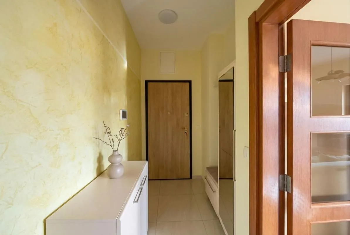 Prodaja, jednosoban stan, 53m², Petrovac, Budva