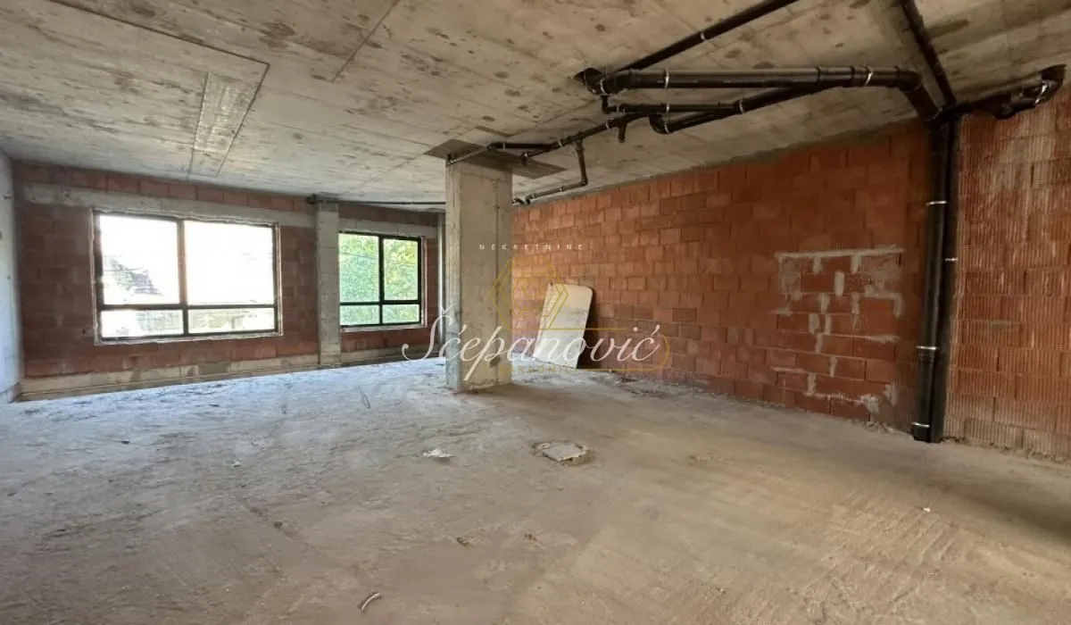 Sale, office space, 207m², Sajam, Novi Sad Sve Podlokacije