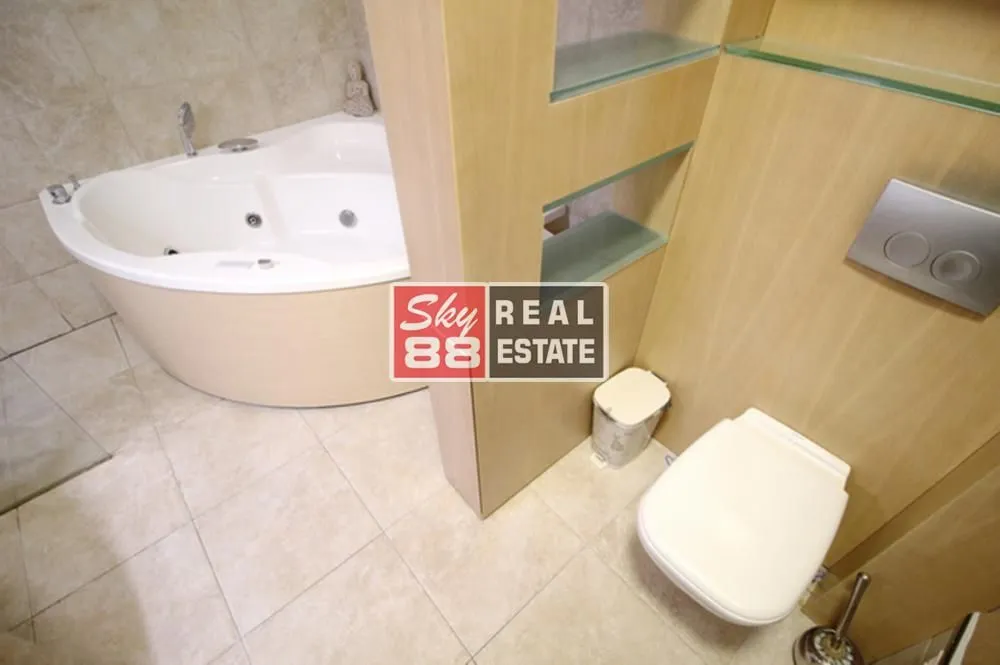 Sale, house, 170m², Savski Venac, Beograd