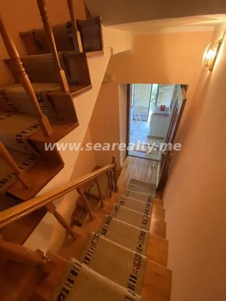 Sale, house, 190m², Dobrota, Kotor