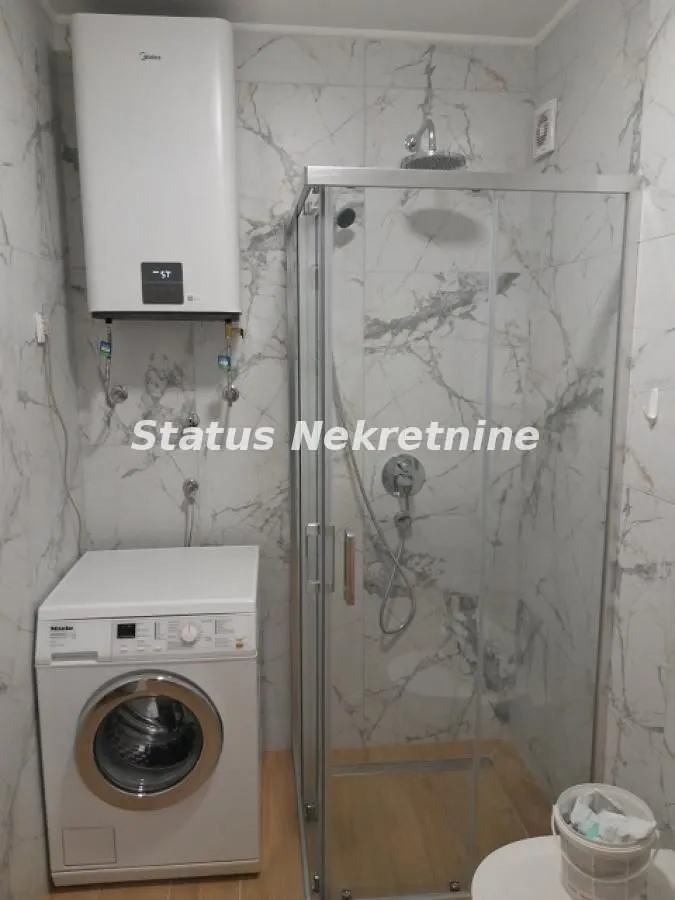 Izdavanje, dvosoban stan, 43m², Podbara, Novi Sad Sve Podlokacije