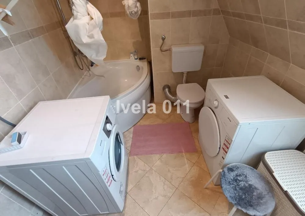 Prodaja, četvorosoban stan, 98m², Voždovac Sve Podlokacije, Beograd
