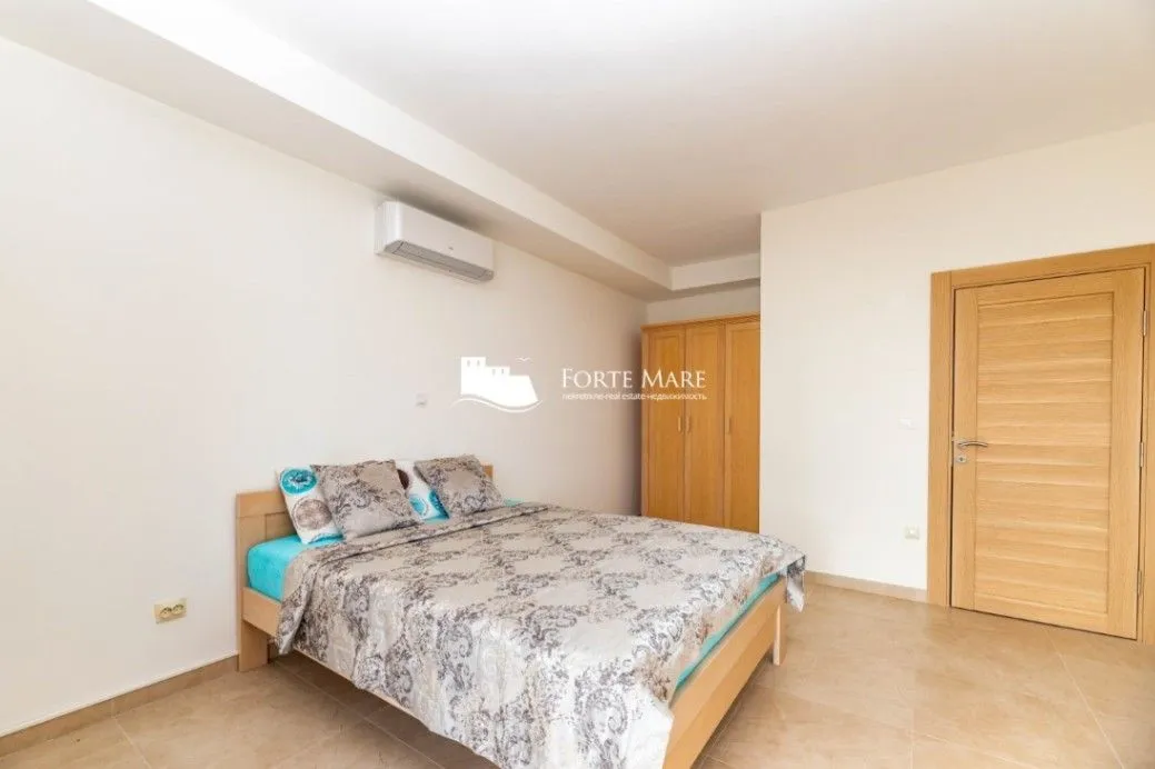 Prodaja, dvosoban stan, 119m², Topla, Herceg Novi