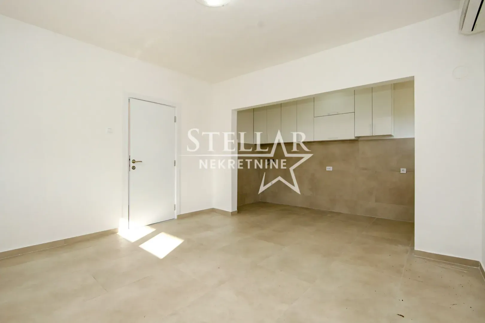 Rent, office space, 80m², Gornja Gorica, Podgorica