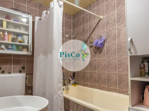 Prodaja, dvosoban stan, 70m², Ljubović, Podgorica - image 10