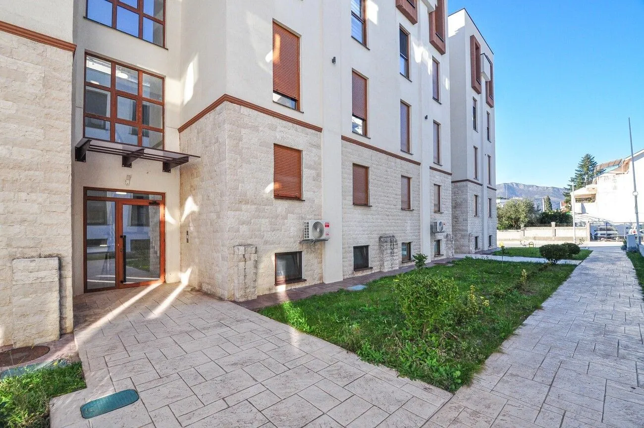 Sale, two bedroom apartment, 69m², Donja Lastva, Tivat
