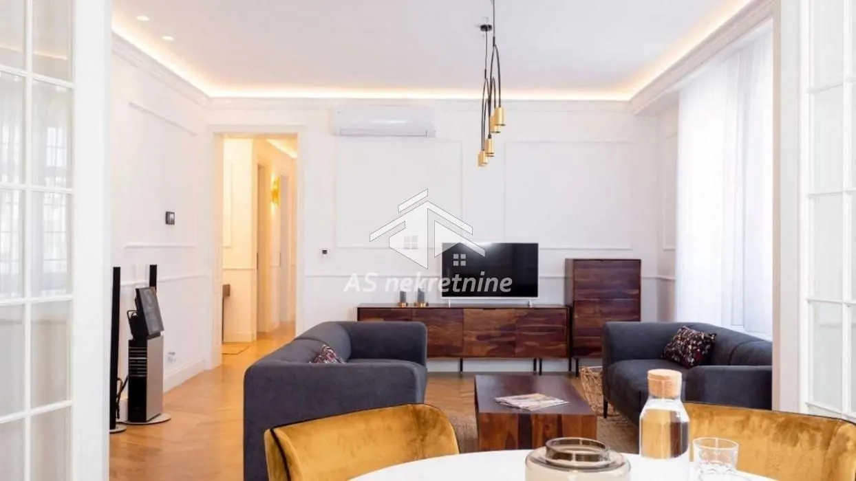 Rent, four bedroom apartment, 115m², Stari Grad, Beograd