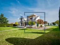 Izdavanje, kuća, 600m², Zeta, Podgorica - image 1